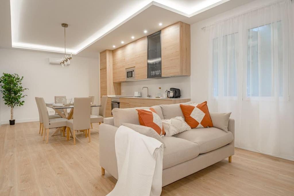 马德里Malasana XI Calle Manuela Malasana 3Br 3Bh公寓 外观 照片